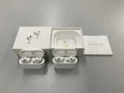 Online auction Apple Watches, Hardware geheugen, Opladers, SSD, iPhones, Phone cases, MacBooks, Docking stations, Routers &amp; Keyboards