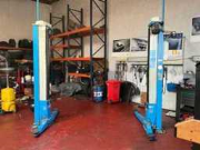 Online auction Garage- en kantoorinventaris wegens faillissement