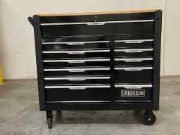 Online veiling Online verkoop van landbouwmachines, toebehoren en generatoren