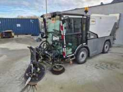 Online veiling Professioneel hijsmateriaal, inverters las- en tigposten, constructiematerialen en machines, containers