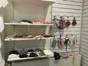 Online veiling Volledige inboedel babywinkel